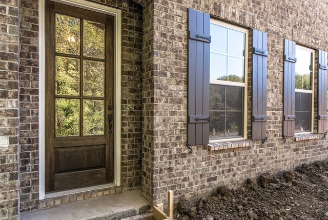 201 Madelaine Way, Kingston Springs, TN 37082