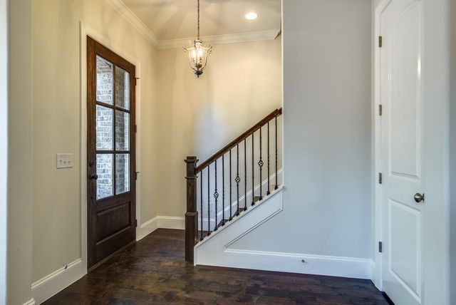 201 Madelaine Way, Kingston Springs, TN 37082