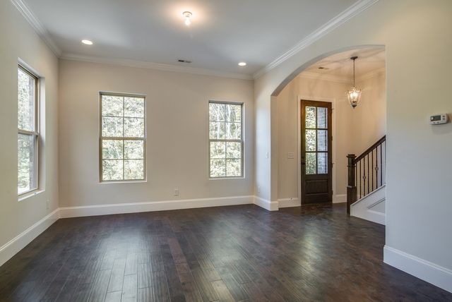 201 Madelaine Way, Kingston Springs, TN 37082
