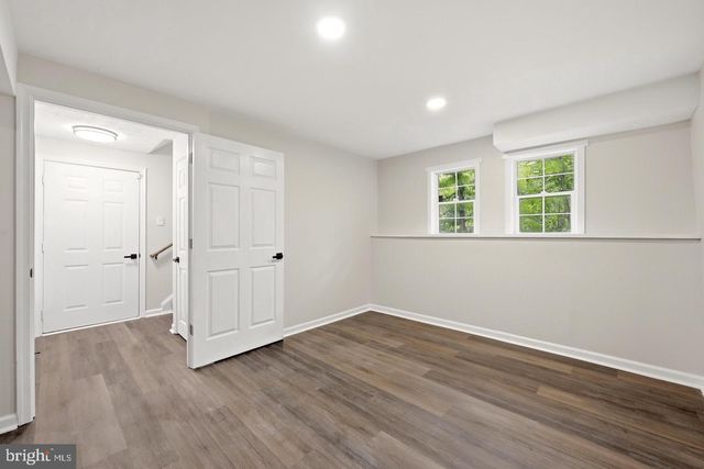 286 OREGON HOLLOW RD, Linden, VA 22642