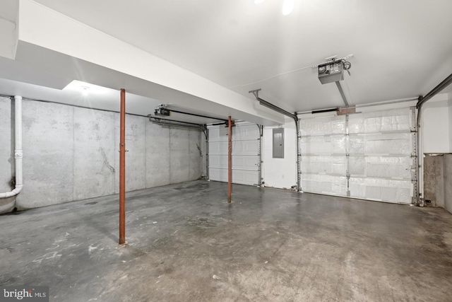 286 OREGON HOLLOW RD, Linden, VA 22642