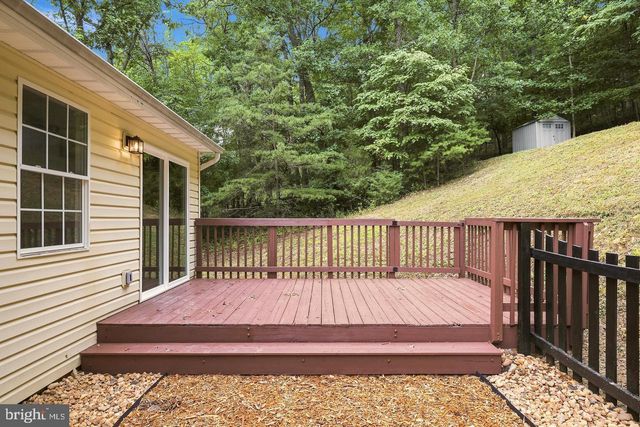 286 OREGON HOLLOW RD, Linden, VA 22642