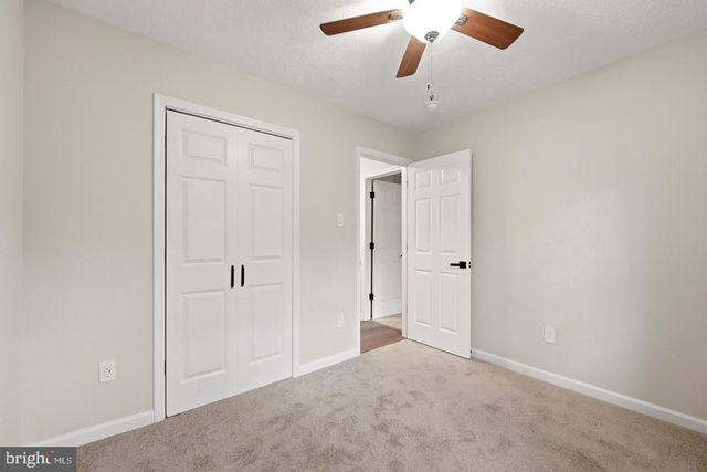 286 OREGON HOLLOW RD, Linden, VA 22642