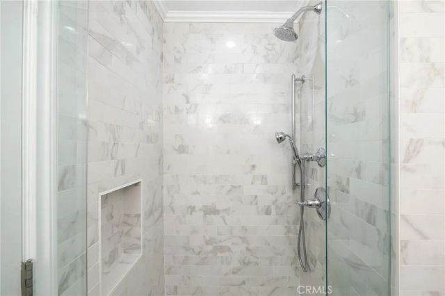 1851 Tamerlane Drive, Glendale, CA 91208