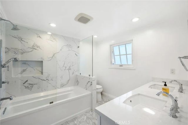 1851 Tamerlane Drive, Glendale, CA 91208