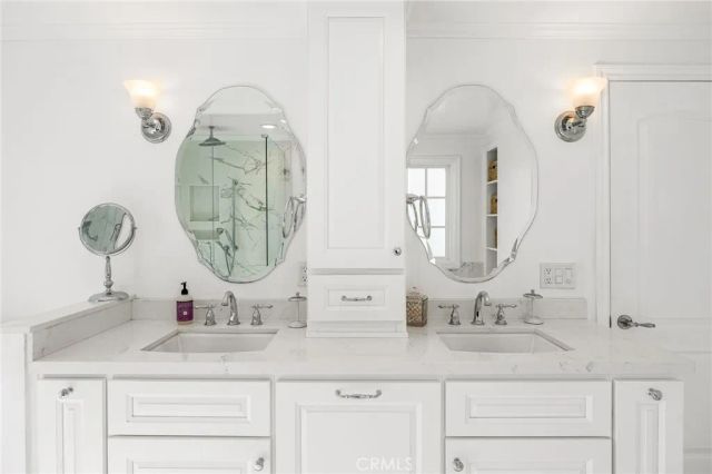 1851 Tamerlane Drive, Glendale, CA 91208