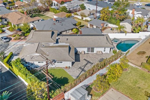 1851 Tamerlane Drive, Glendale, CA 91208