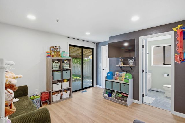 1045 Angler Lane, Grants Pass, OR 97527