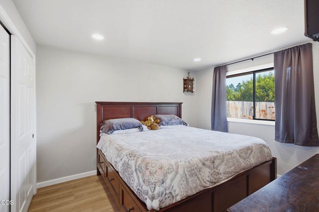 1045 Angler Lane, Grants Pass, OR 97527