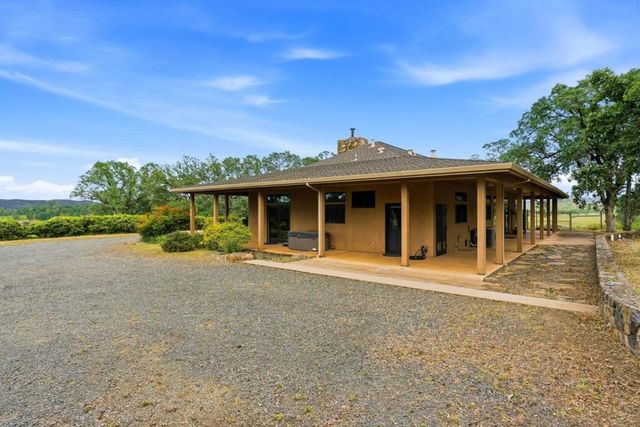 17205 Black Oak Hill Drive, Middletown, CA 95461