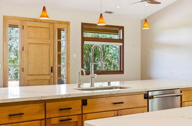 17205 Black Oak Hill Drive, Middletown, CA 95461