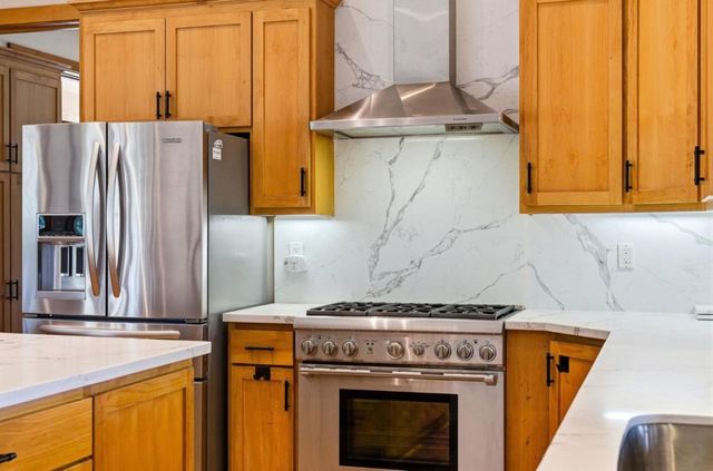 17205 Black Oak Hill Drive, Middletown, CA 95461