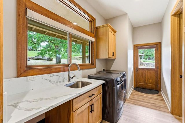 17205 Black Oak Hill Drive, Middletown, CA 95461