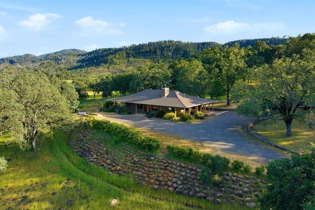 17205 Black Oak Hill Drive, Middletown, CA 95461