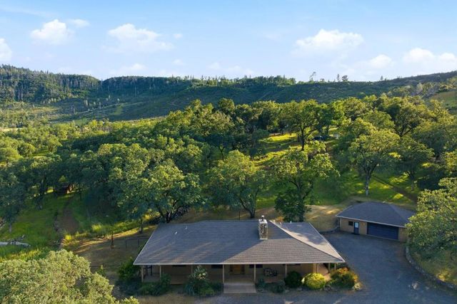17205 Black Oak Hill Drive, Middletown, CA 95461
