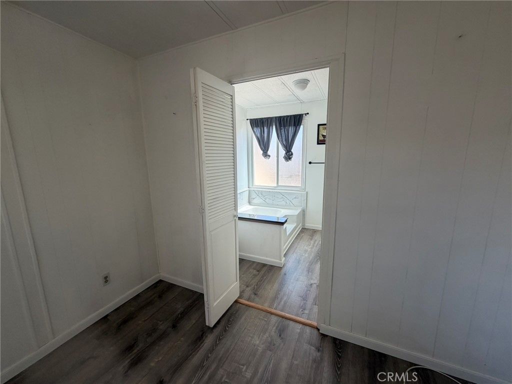 Image 23 of property listing at 3535 Stine, Bakersfield, CA 93309