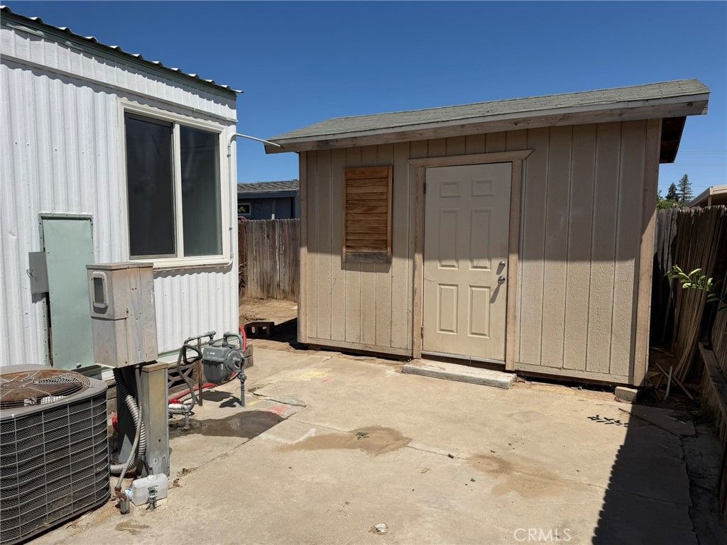 Image 38 of property listing at 3535 Stine, Bakersfield, CA 93309