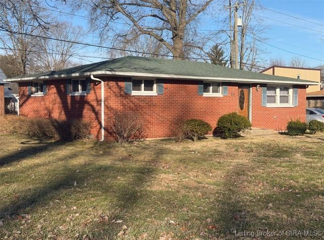 134 W First Street, Hanover, IN 47243