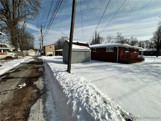 134 W First Street, Hanover, IN 47243