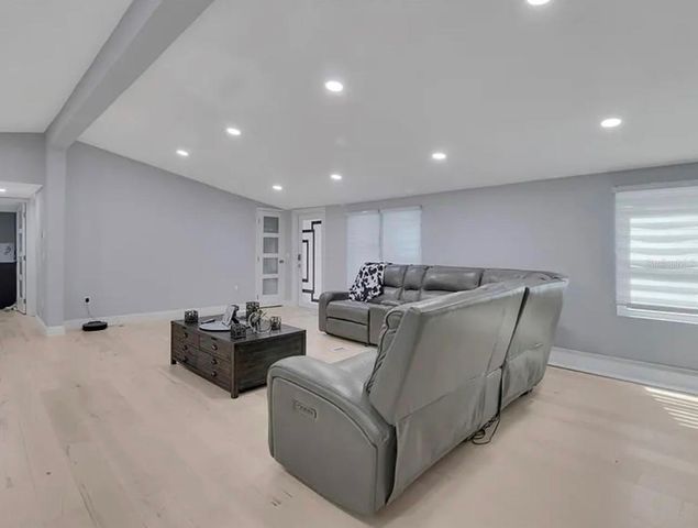 5005 NOVA AVENUE, St Cloud, FL 34773