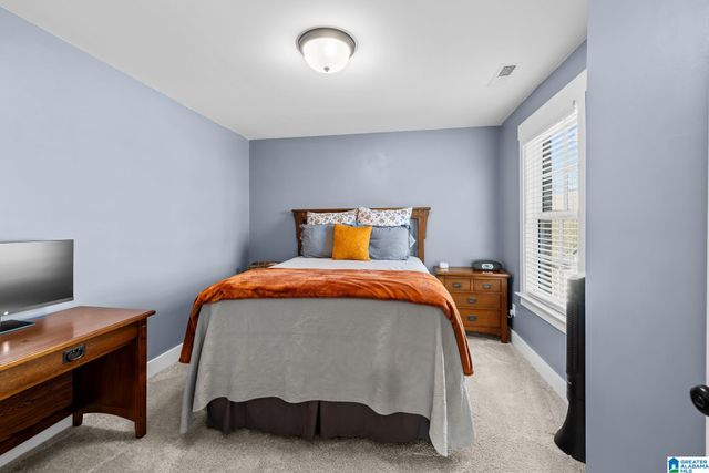 1995 CYRUS COVE DRIVE, Hoover, AL 35244