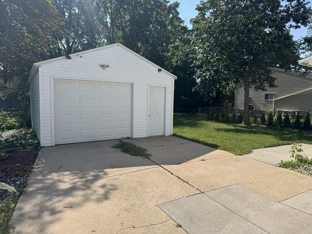 517 S Baird STREET, Green Bay, WI 54301