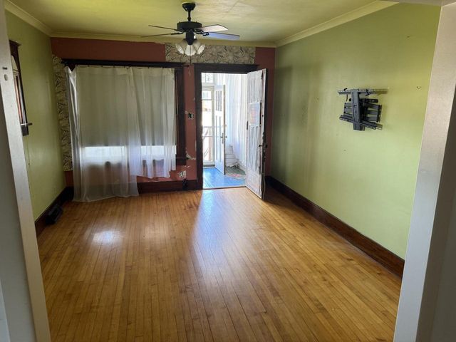 517 S Baird STREET, Green Bay, WI 54301