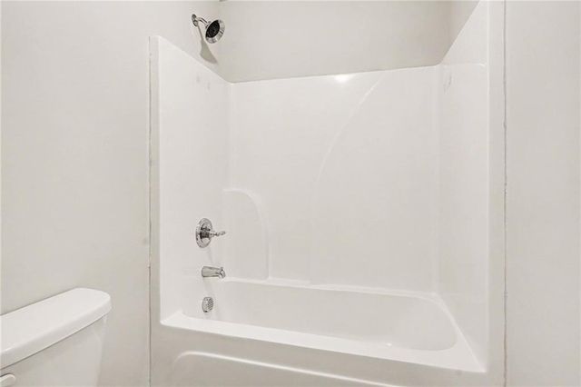 2464 Hanover Woods Road, Lithonia, GA 30058