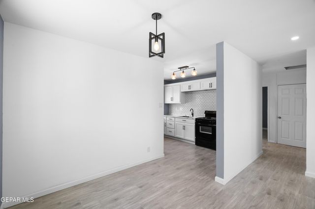 8401 MOUNT BALDY Drive, El Paso, TX 79904