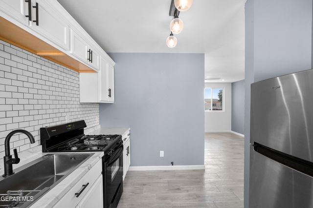 8401 MOUNT BALDY Drive, El Paso, TX 79904