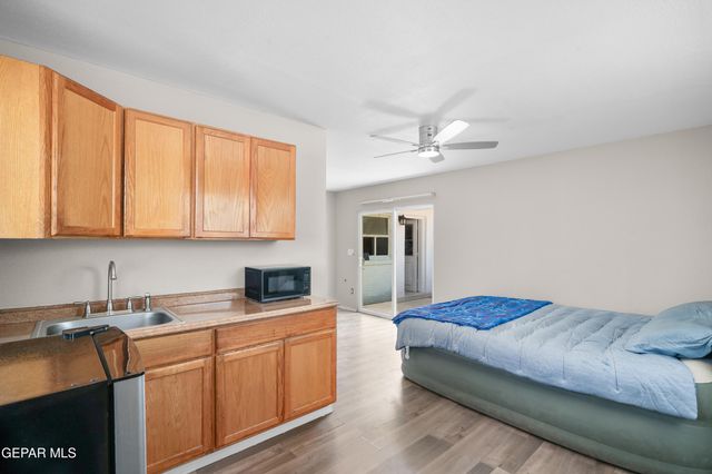 8401 MOUNT BALDY Drive, El Paso, TX 79904
