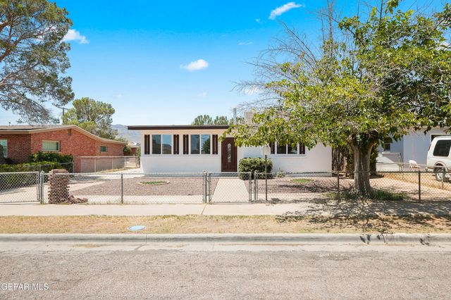 8401 MOUNT BALDY Drive, El Paso, TX 79904