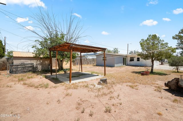 8401 MOUNT BALDY Drive, El Paso, TX 79904