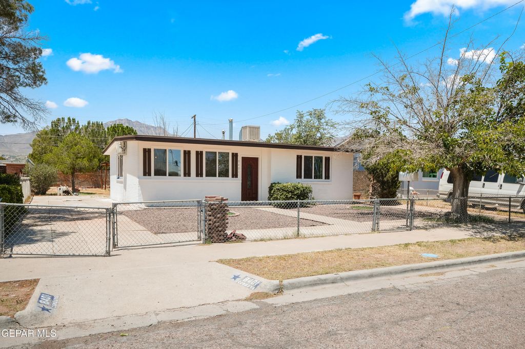 8401 MOUNT BALDY Drive, El Paso, TX 79904