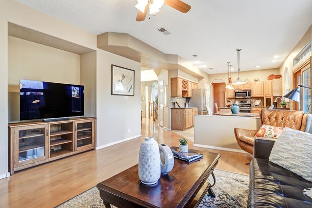 8701 Hampton Avenue NE, Albuquerque, NM 87122