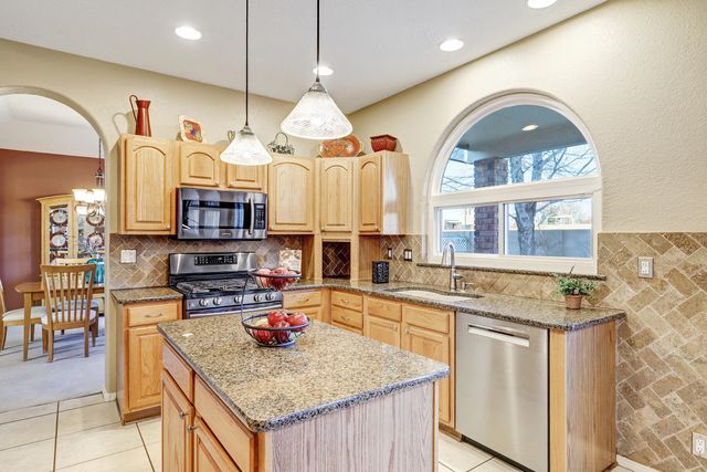 8701 Hampton Avenue NE, Albuquerque, NM 87122