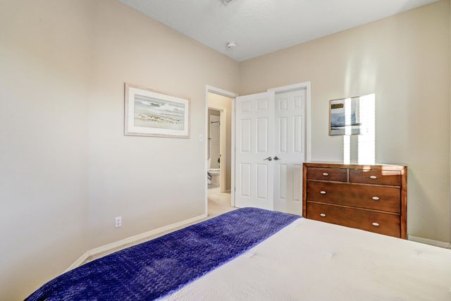 8701 Hampton Avenue NE, Albuquerque, NM 87122