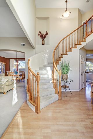 8701 Hampton Avenue NE, Albuquerque, NM 87122