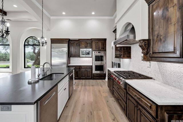 619 Legacy Rdg, San Antonio, TX 78260