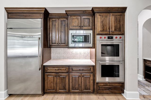619 Legacy Rdg, San Antonio, TX 78260