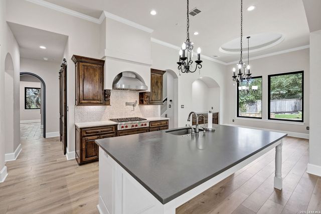 619 Legacy Rdg, San Antonio, TX 78260