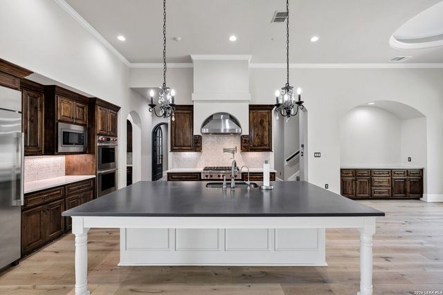 619 Legacy Rdg, San Antonio, TX 78260