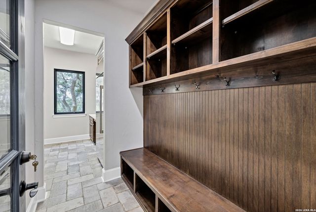 619 Legacy Rdg, San Antonio, TX 78260