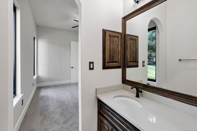 619 Legacy Rdg, San Antonio, TX 78260