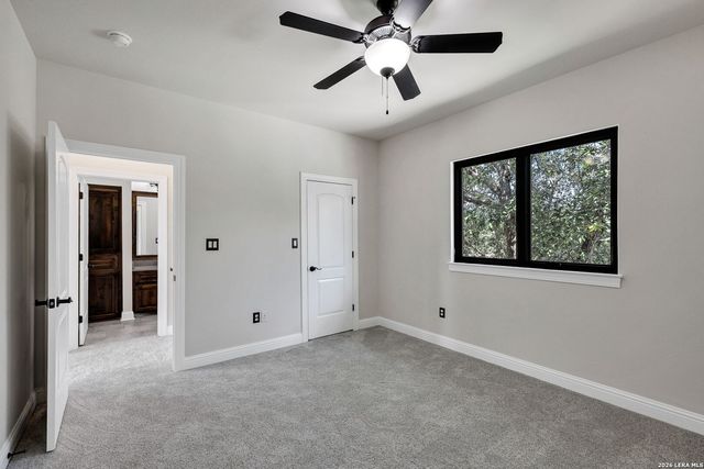 619 Legacy Rdg, San Antonio, TX 78260
