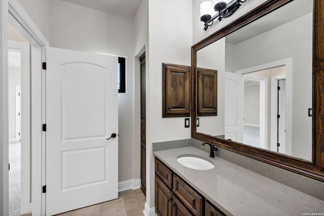 619 Legacy Rdg, San Antonio, TX 78260