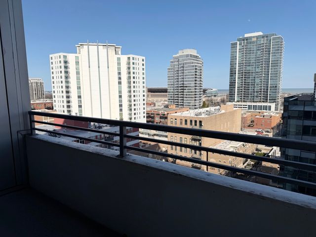 1720 S Michigan Avenue 1202, Chicago, IL 60616