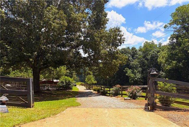 3204 Reavis Mountain Road, Ball Ground, GA 30107
