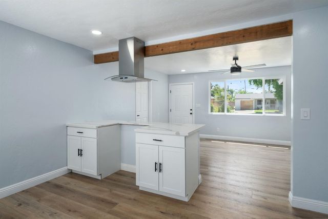 2719 E Norwich Avenue, Fresno, CA 93726