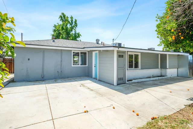 2719 E Norwich Avenue, Fresno, CA 93726